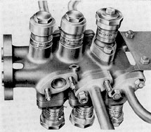 Figure 4-4. Steering system main manifold.