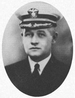 Photo of Commander Robert C. Giffen.