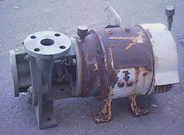 Photo of missing water pump.