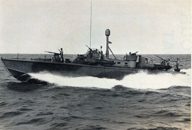 Photo of Elco PT Boat from the side on going fast.