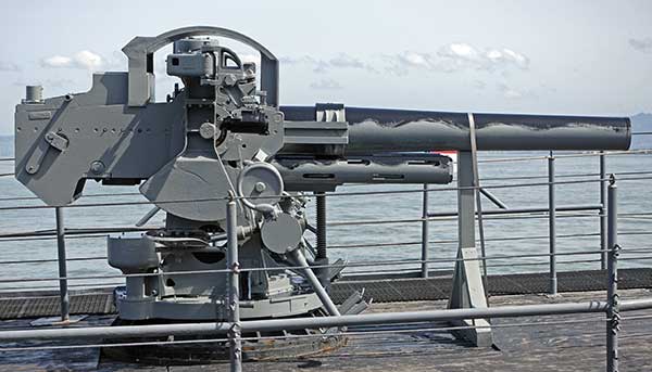 USS PAMPANITO FIVE INCH 25 CALIBER WET MOUNT GUN RESTORATION