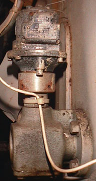 Photo of engine tachometer.